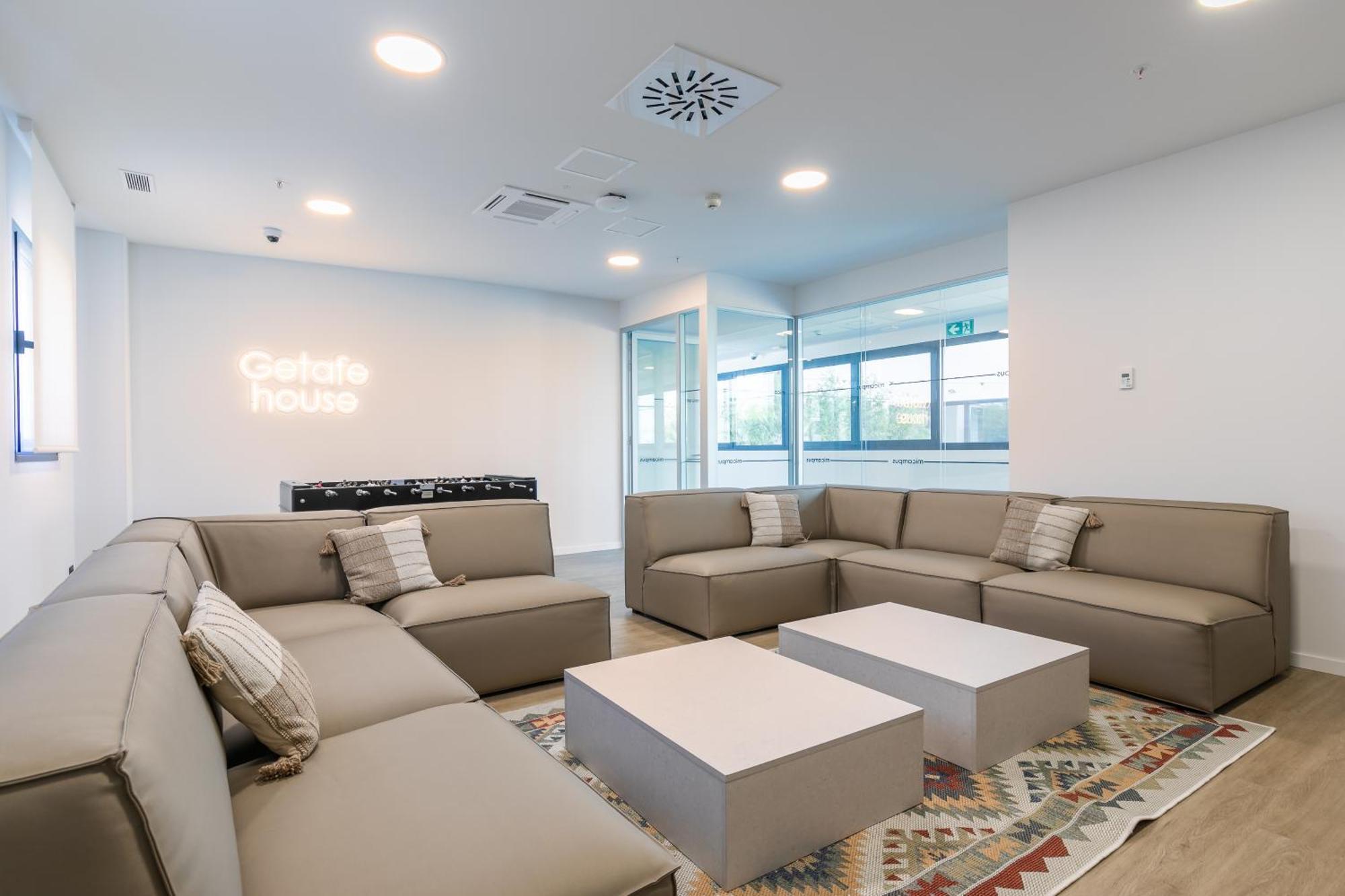 Micampus Getafe II Student Residence Ngoại thất bức ảnh